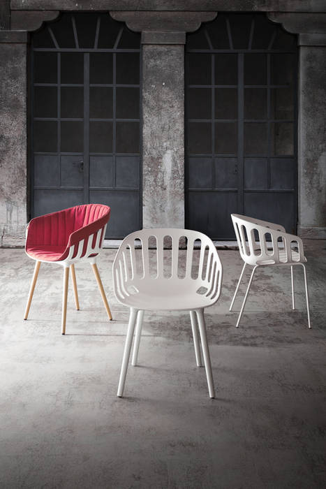 "BASKET CHAIR” for Gaber, Alessandro Busana Designstudio Alessandro Busana Designstudio Dining room design ideas Chairs & benches