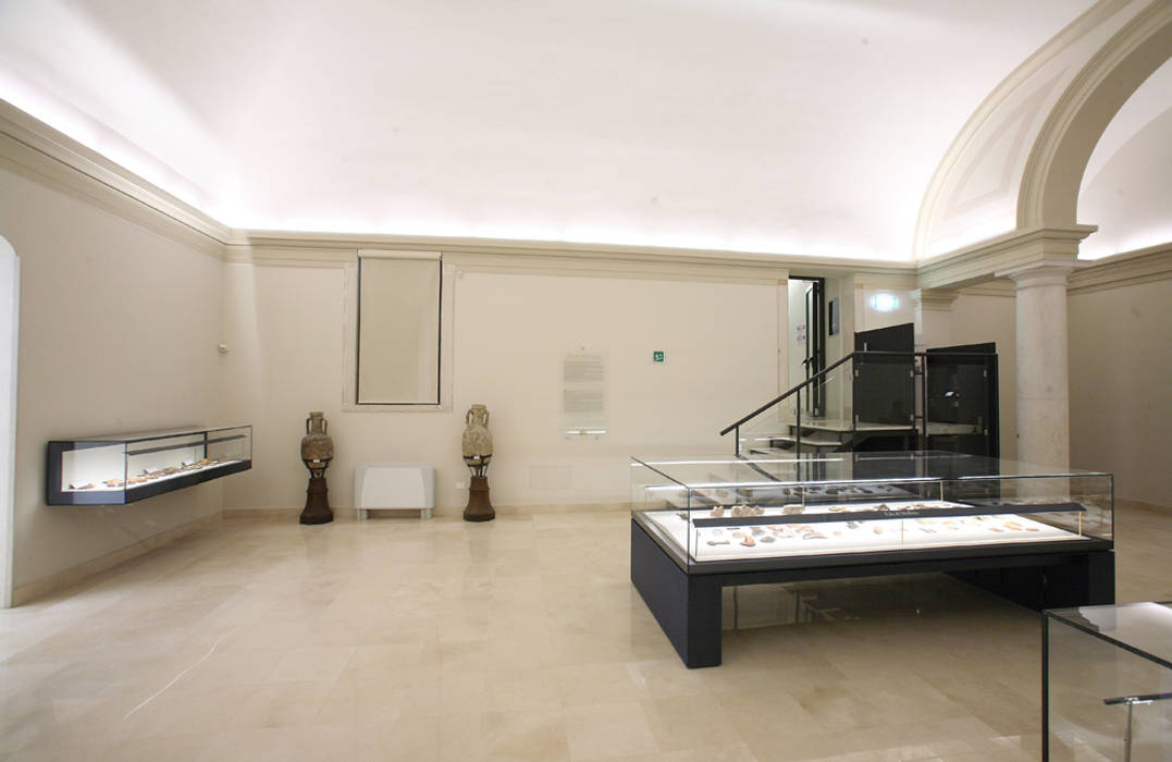 Museo Diocesano di Molfetta, FèRiMa architetti russo FèRiMa architetti russo Spazi commerciali Musei