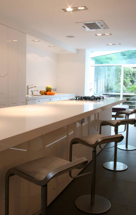 Hampstead, Gregory Phillips Architects Gregory Phillips Architects Minimalist kitchen Bench tops