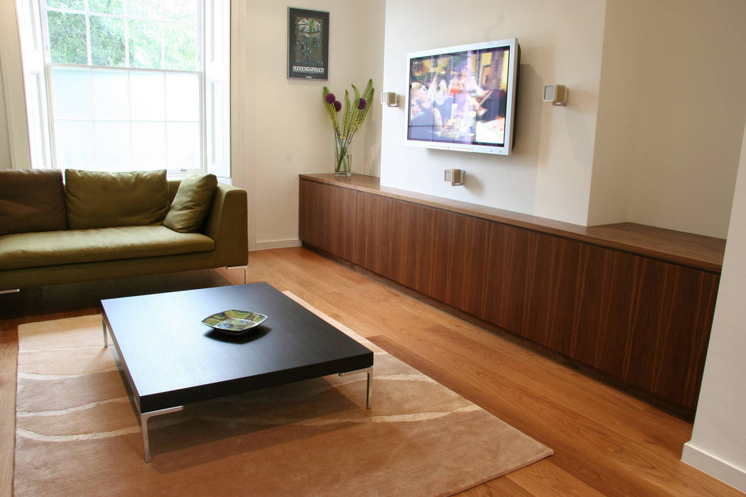 Hampstead, Gregory Phillips Architects Gregory Phillips Architects Modern living room Storage