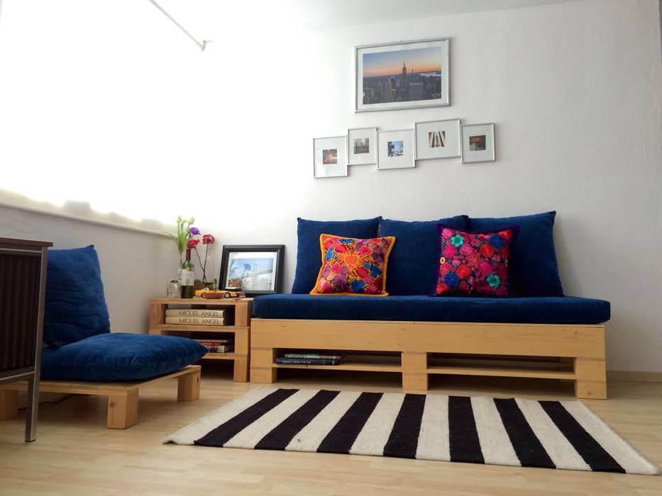 Sala de pallet amiko espacios Salones de estilo escandinavo Sofás y sillones