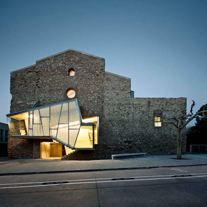 St Francesc (Jordi Surroca), Dc arquitects Dc arquitects Spazi commerciali Musei