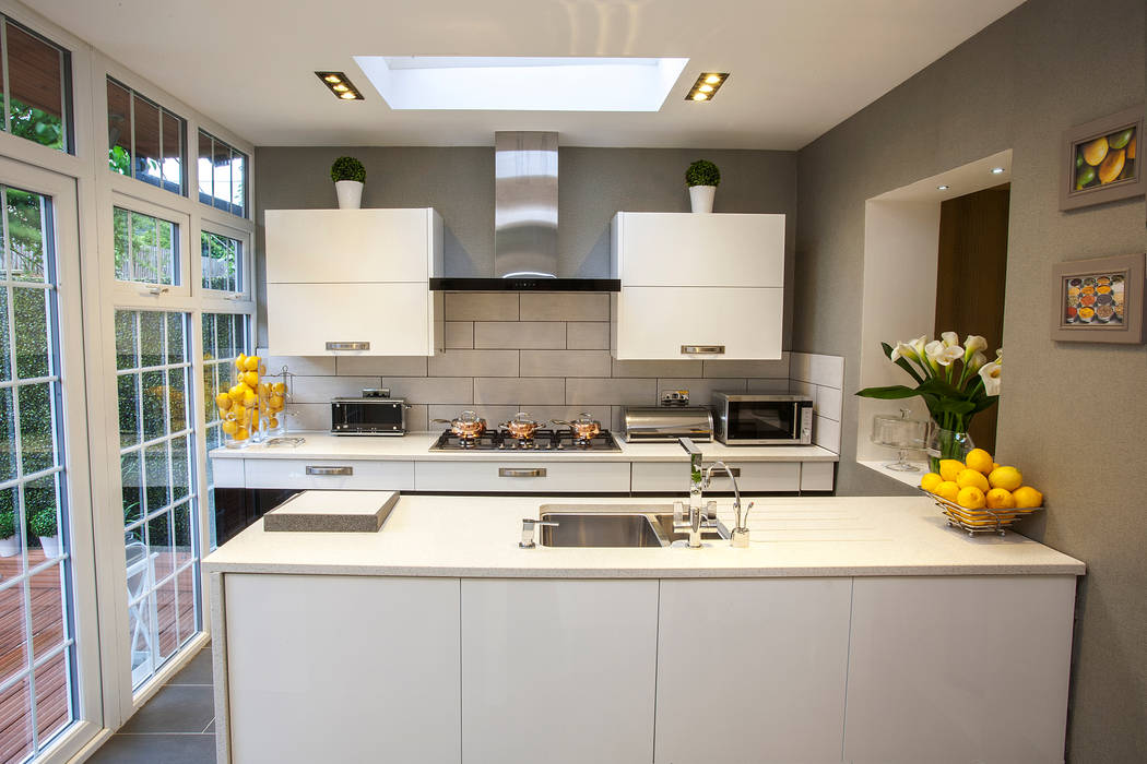 Kitchen/dining - Canary Wharf, Millennium Interior Designers Millennium Interior Designers Modern kitchen