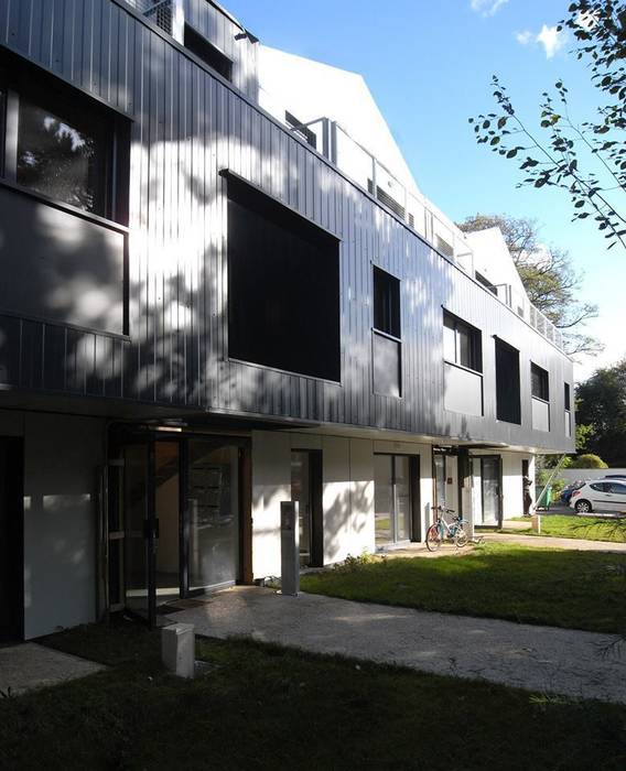 19 logements BBC bois massif Clichy 03, Allegre + Bonandrini architectes DPLG Allegre + Bonandrini architectes DPLG Maisons modernes
