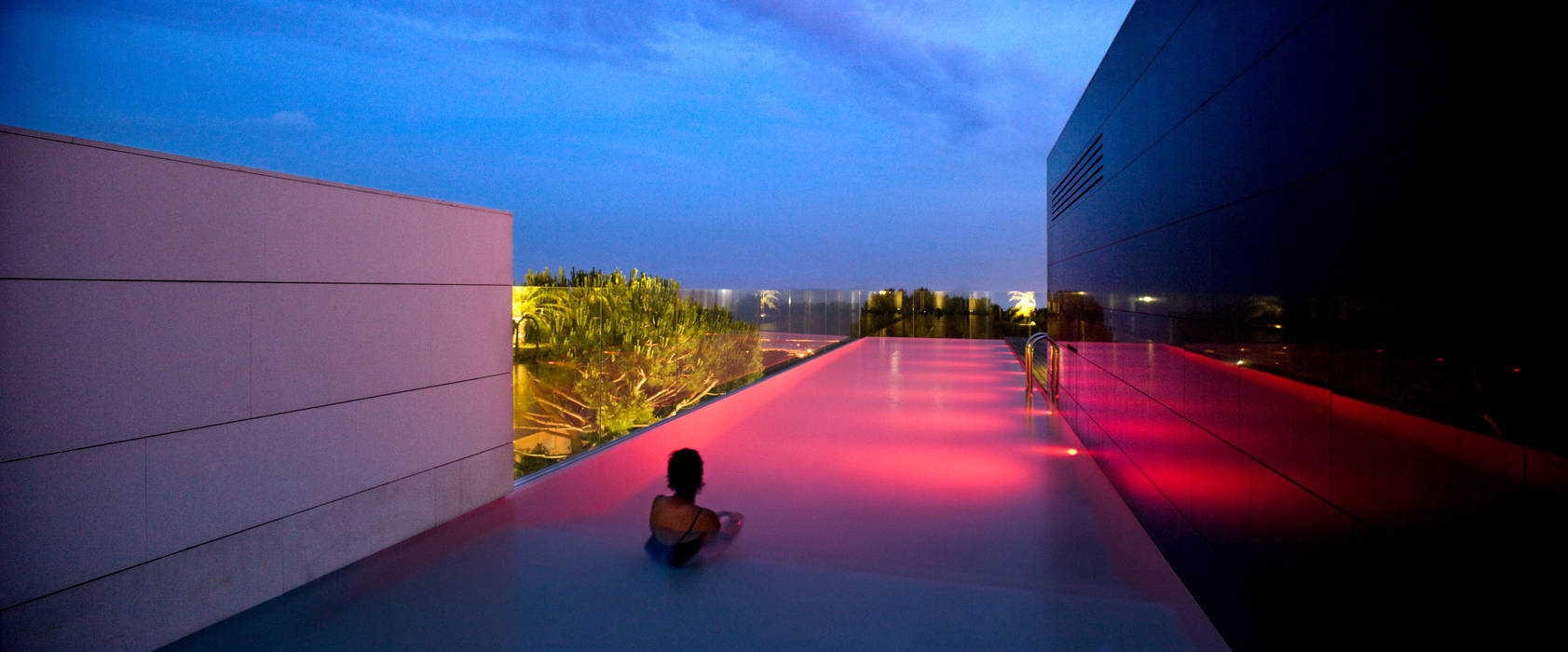 Casa Sevilla, MARIO COREA ARQUITECTURA MARIO COREA ARQUITECTURA Pool design ideas