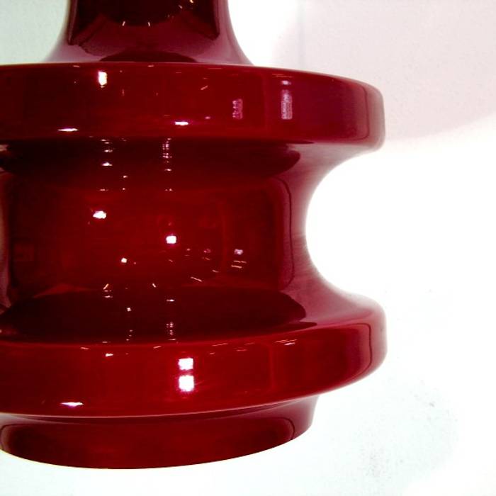 Design. Lámpara de techo de cristal rojo. 1970 - 1975. wunderkammershop Salones eclécticos Iluminación