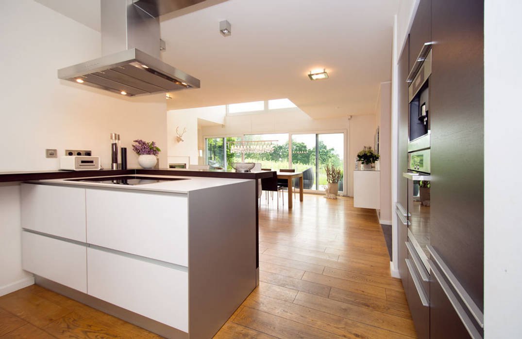 Esszimmer/küche moderne küchen von luna homestaging modern | homify