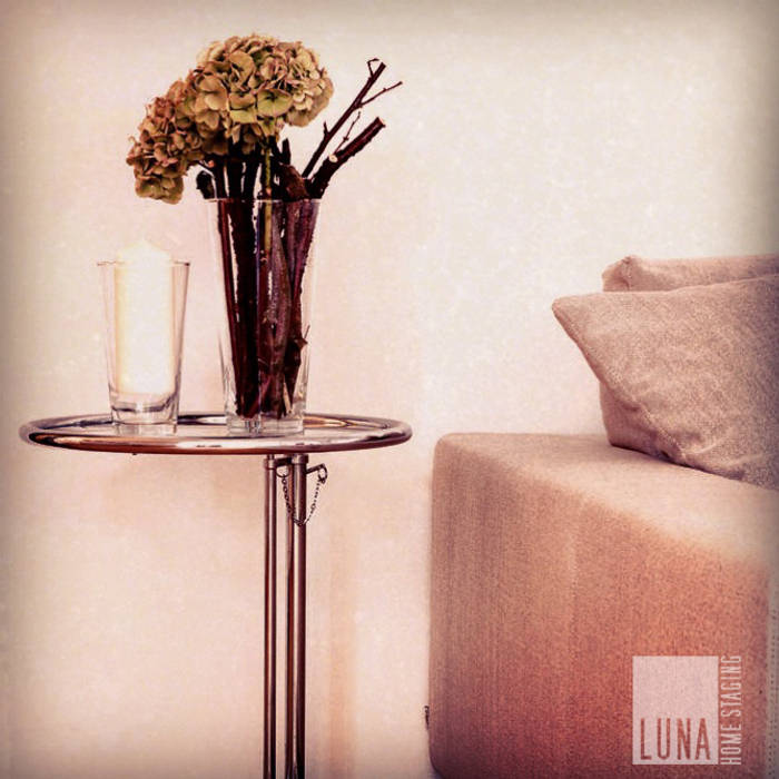 Fives Minutes!, Luna Homestaging Luna Homestaging Casas de estilo moderno