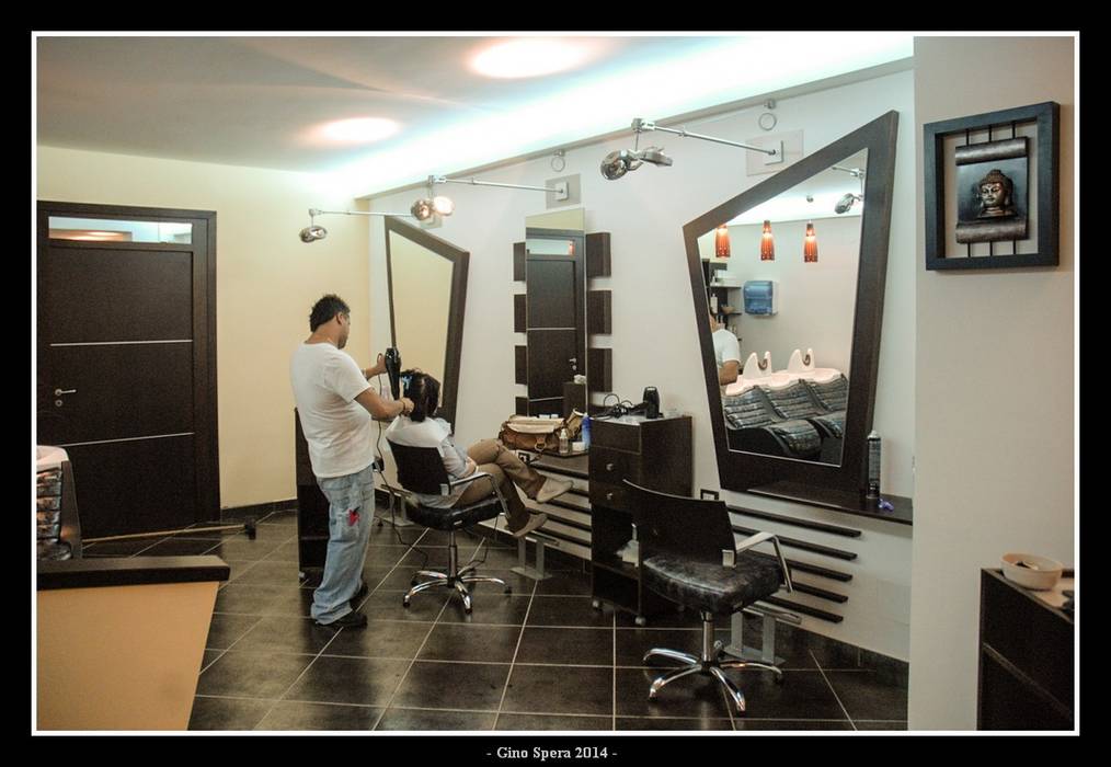 Ma&Co hairstylists, GINO SPERA ARCHITETTO GINO SPERA ARCHITETTO Ruangan