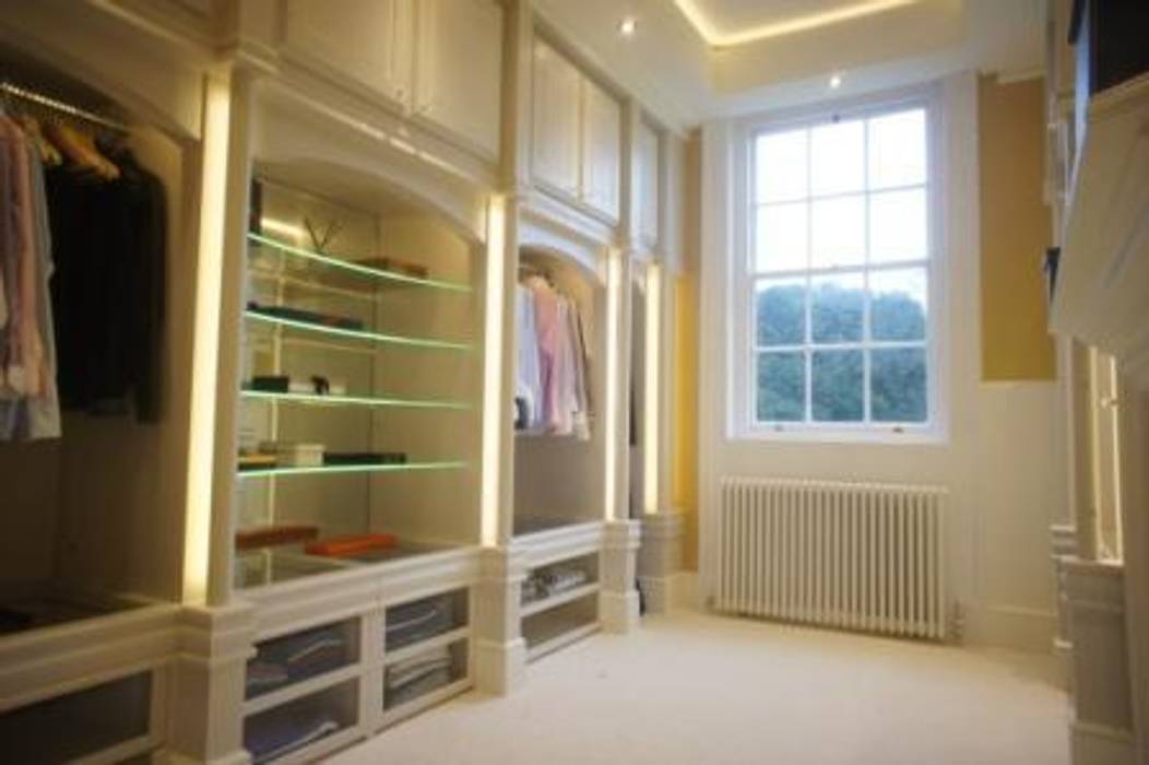 DRESSING ROOM FOR PRIVATE CLIENT, 2A Design 2A Design Country style dressing room