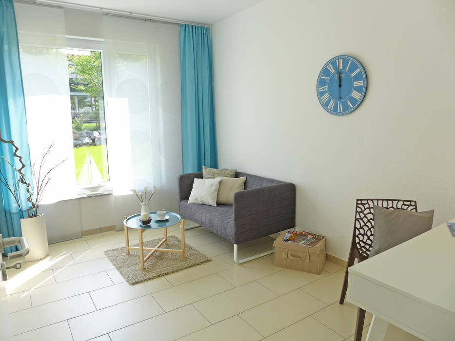 Musterwohnung in Dorsten, raumessenz homestaging raumessenz homestaging ห้องนอน