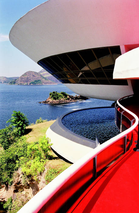 Museo de Arte Contemporaneo en Niteroi.Oscar Niemeyer Marcela Grassi Photography Espacios comerciales Museos