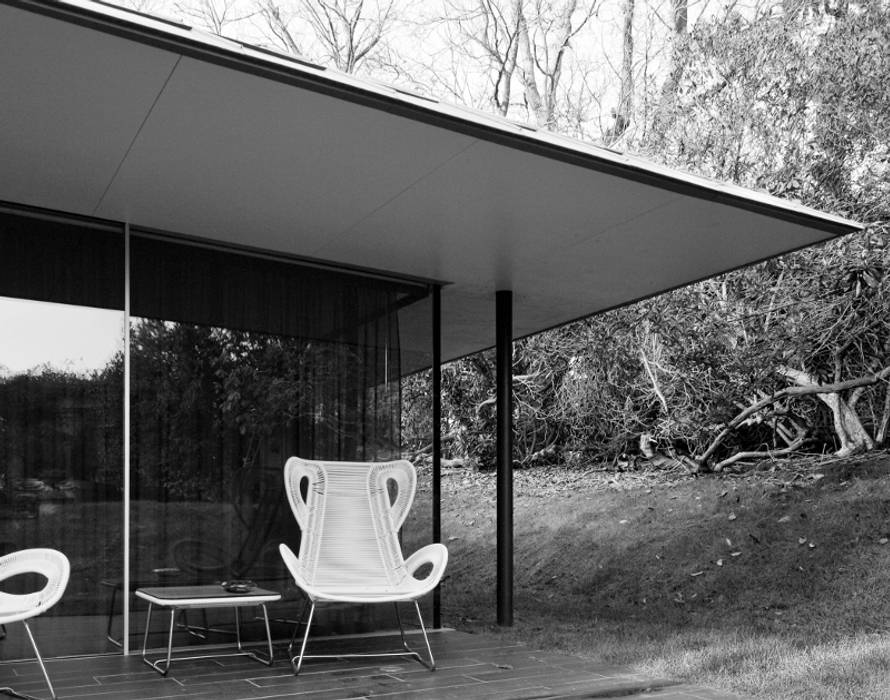 Capel Manor House, Kent, Ewan Cameron Architects Ewan Cameron Architects Modern Balkon, Veranda & Teras