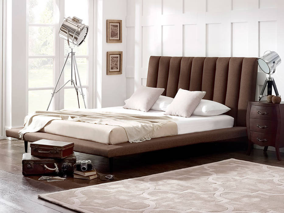 Leighton Bed homify Modern style bedroom Beds & headboards