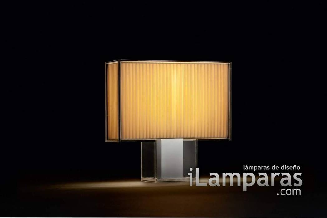 Kartell - iLamparas.com, iLamparas.com iLamparas.com 客廳室 照明