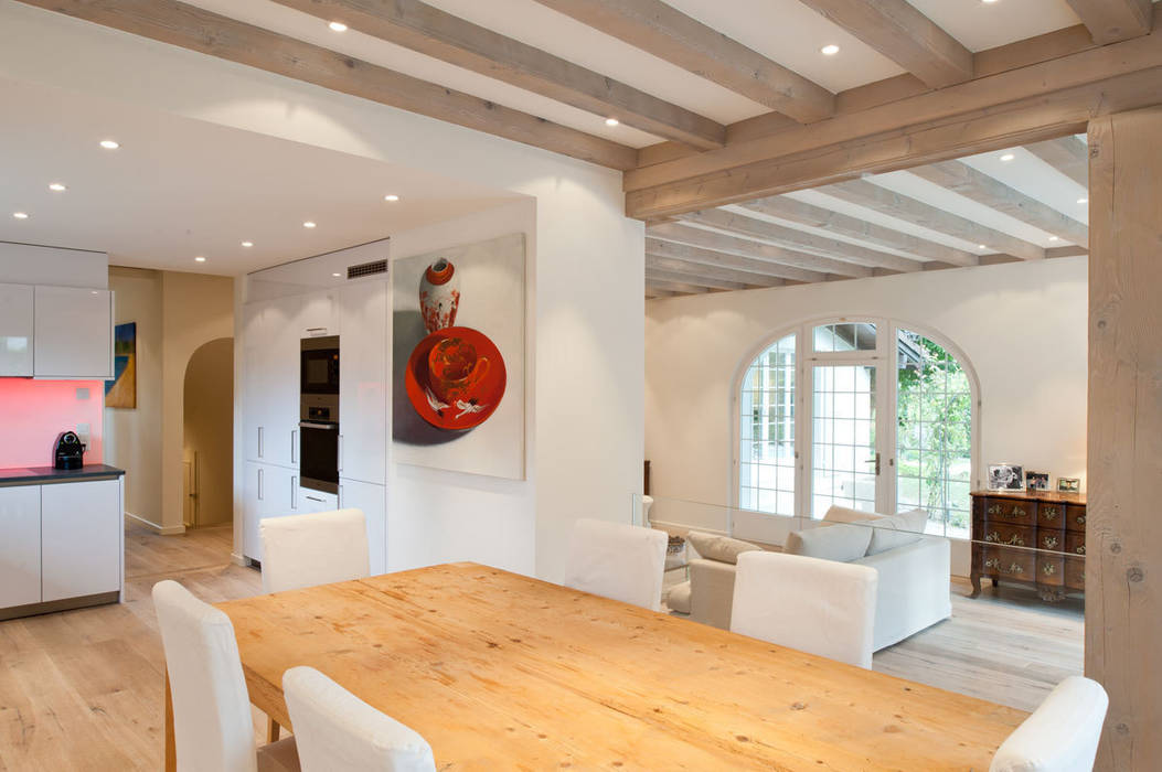 Canton De Vaud, Switzerland, Ardesia Design Ardesia Design Rustic style dining room