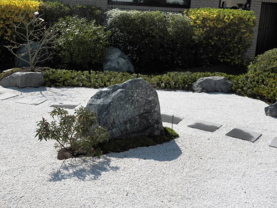 Von den Neunzigern in ein kontemplatives Gartenerleben 2015 - Privatgarten im ZEN - Stil, Kokeniwa Japanische Gartengestaltung Kokeniwa Japanische Gartengestaltung Taman Gaya Asia