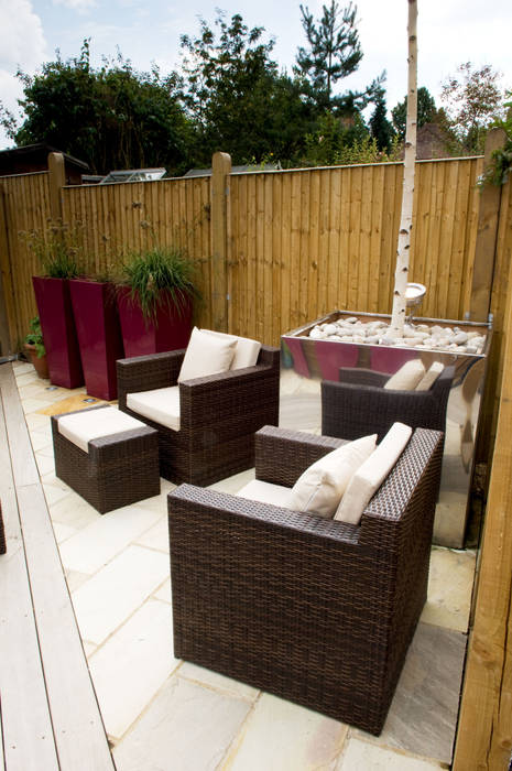 Party garden in Sevenoaks, Kent, Earth Designs Earth Designs Jardines de estilo moderno