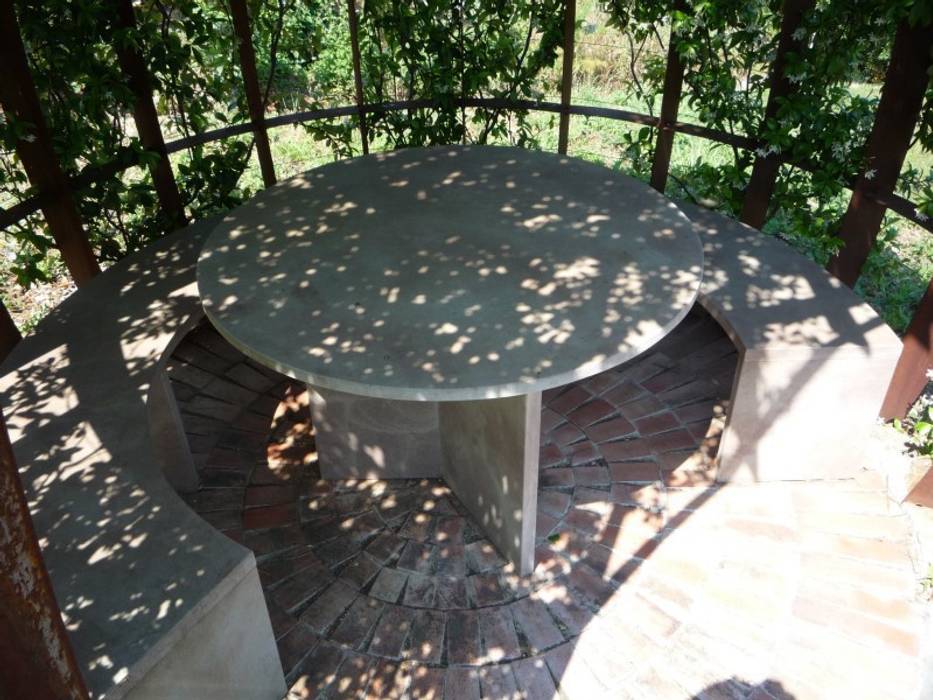 gazebo, CHRISTIAN THEILL DESIGN CHRISTIAN THEILL DESIGN Giardino moderno Gazebi & Serre