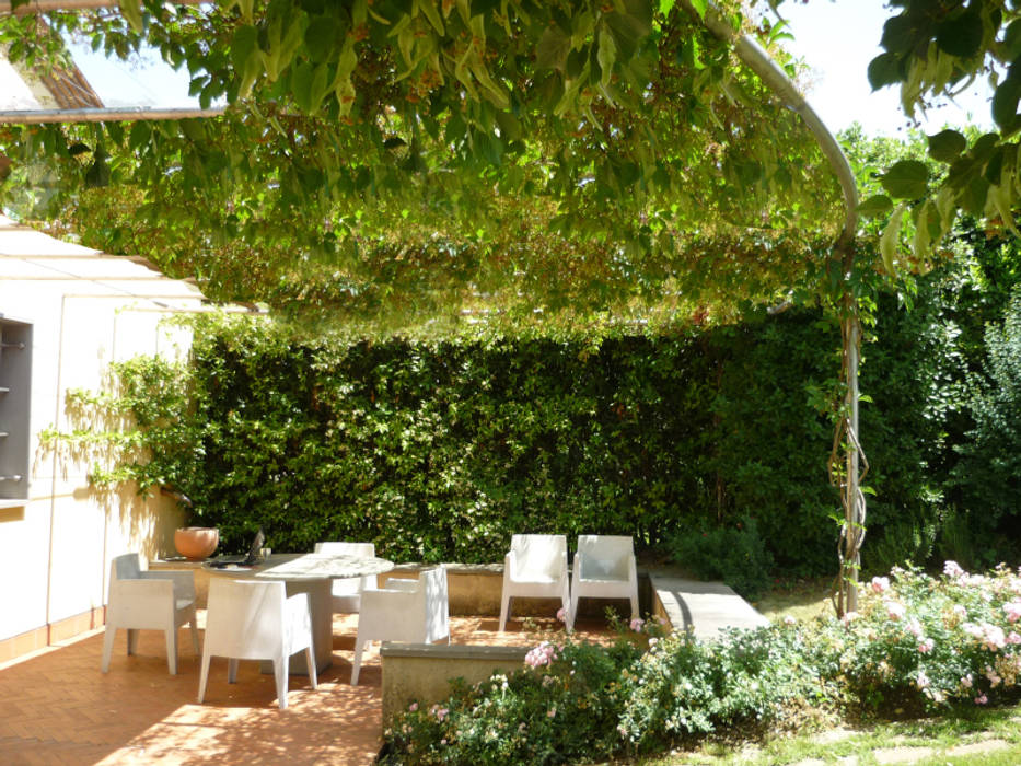 pergola, CHRISTIAN THEILL DESIGN CHRISTIAN THEILL DESIGN Jardins Estufas