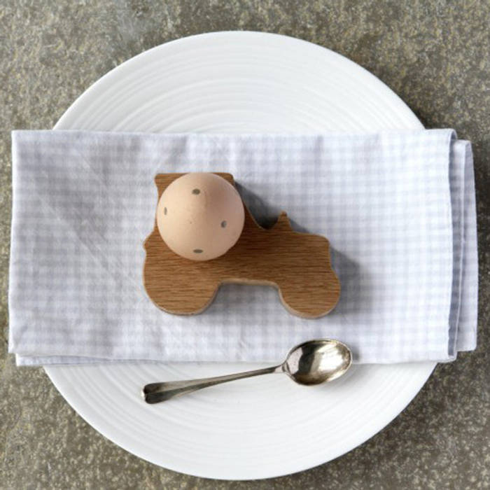 The little wooden tractor egg cup homify Eclectic style kitchen Cutlery, crockery & glassware