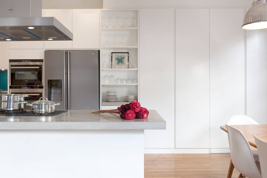 Clerkenwell WC1: Minimal Professional Home, Increation Increation Dapur Klasik