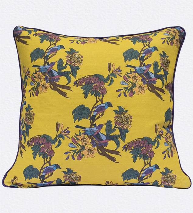 Golden Bunting Bird Cushion by Occipinti Anthea's Home Store Klassische Wohnzimmer Accessoires und Dekoration