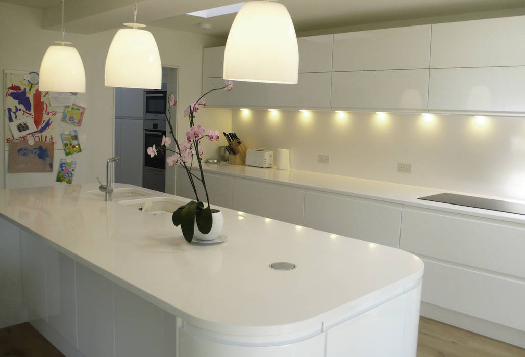 Private Residential Refurbishment, Kent homify Modern kitchen