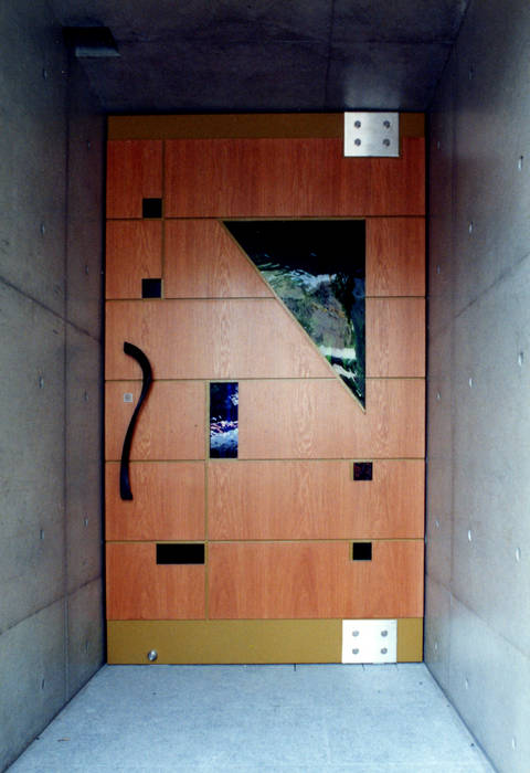 地層の表情, ユミラ建築設計室 ユミラ建築設計室 Modern Windows and Doors
