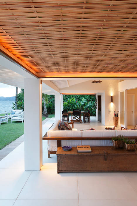 Casa Angra I, Escala Arquitetura Escala Arquitetura Soggiorno rurale