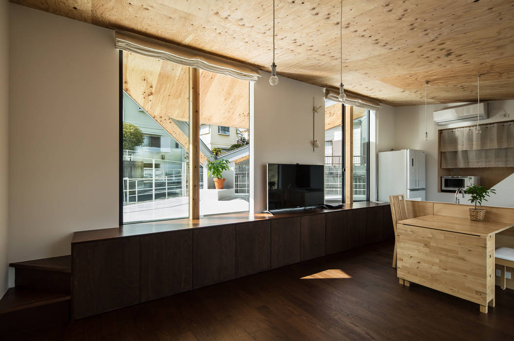 ASSY, 建築設計事務所SAI工房 建築設計事務所SAI工房 Modern living room