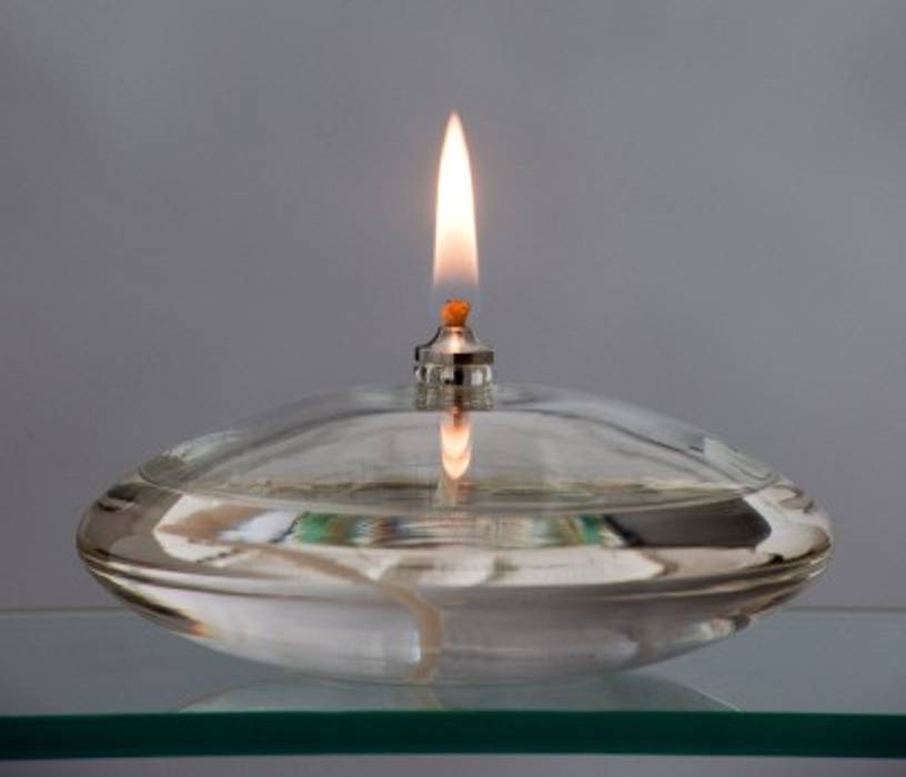 Large Flat Oil Lamp The Covent Garden Candle Company مساحات تجارية بار/ ملهى ليلي