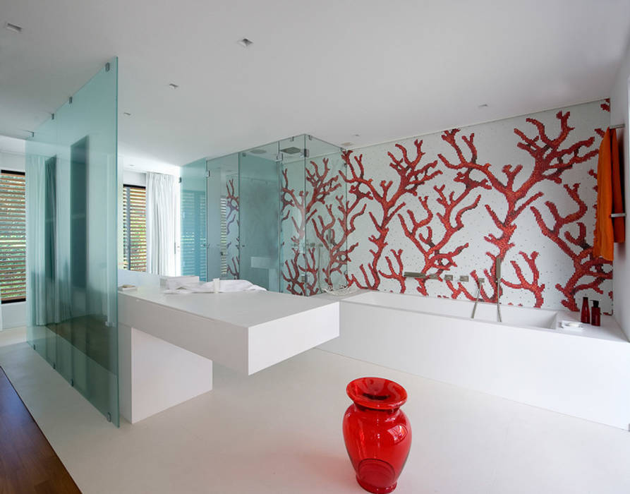 Une Maison Elégante, Vincent Coste Architecte Vincent Coste Architecte Modern Bathroom