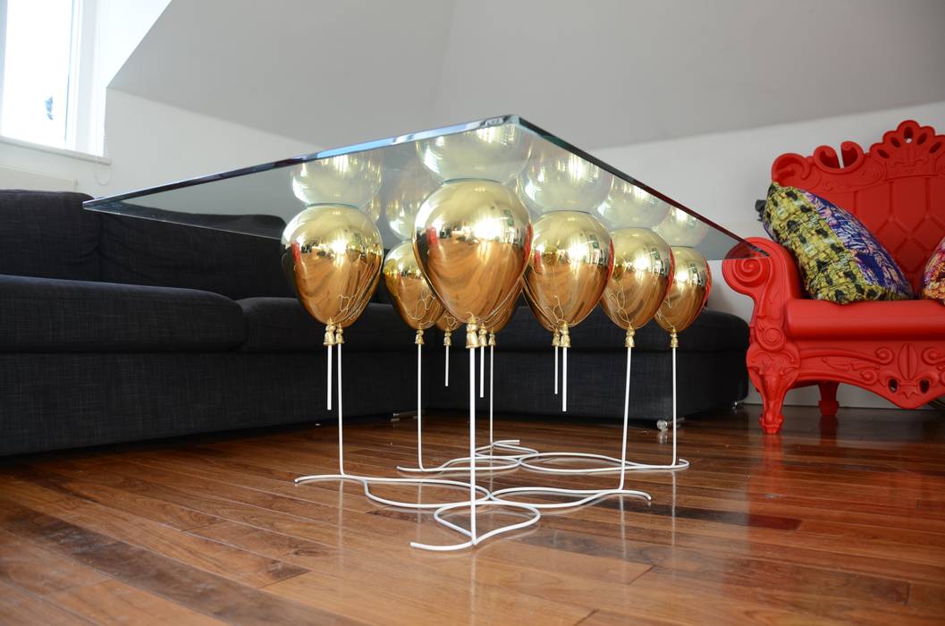 ​The Up Balloon Coffee Table gold Duffy London Wohnzimmer Couch- und Beistelltische