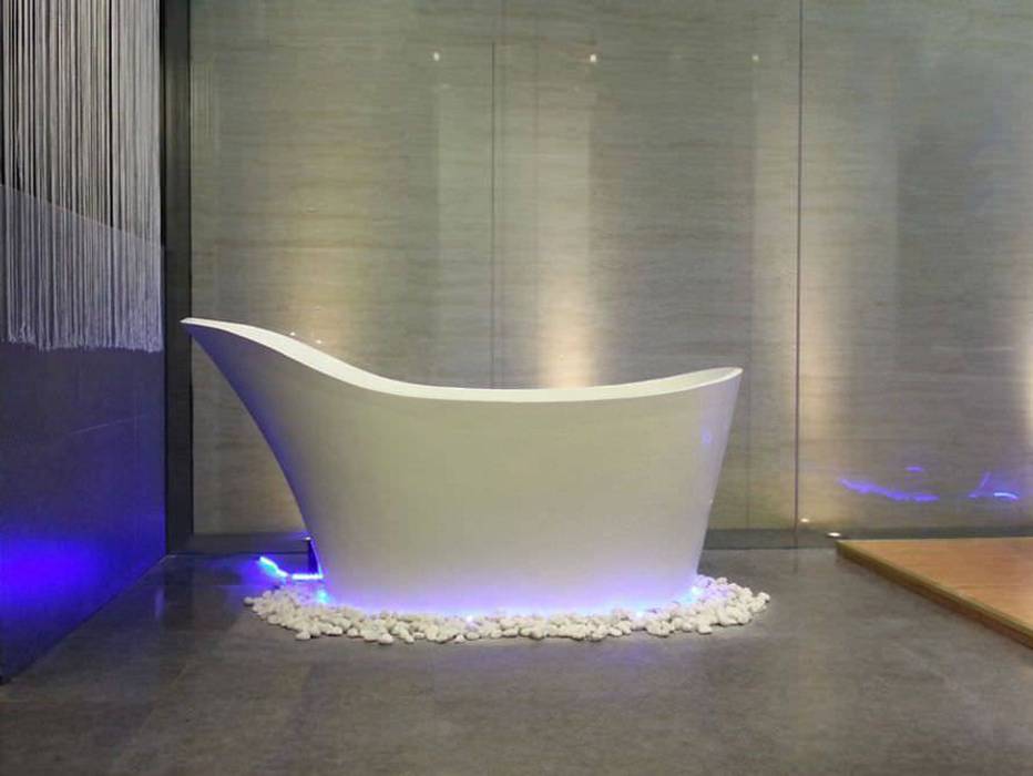 Bädermax freistehende Badewanen aus Mineralguss, Maxxwell AG Maxxwell AG Classic style bathroom Bathtubs & showers