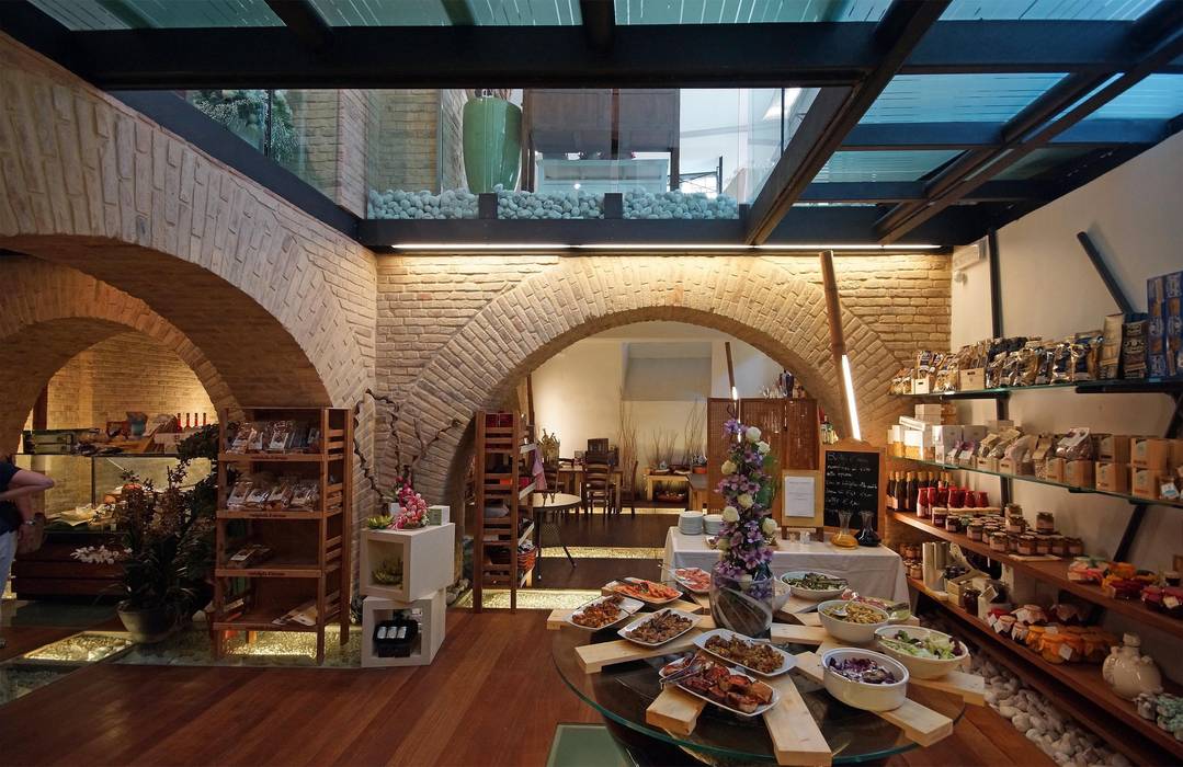 ENOTECA NON SOLO VINO , Rocco Valentini Architecture Rocco Valentini Architecture Комерційні приміщення Гастрономія