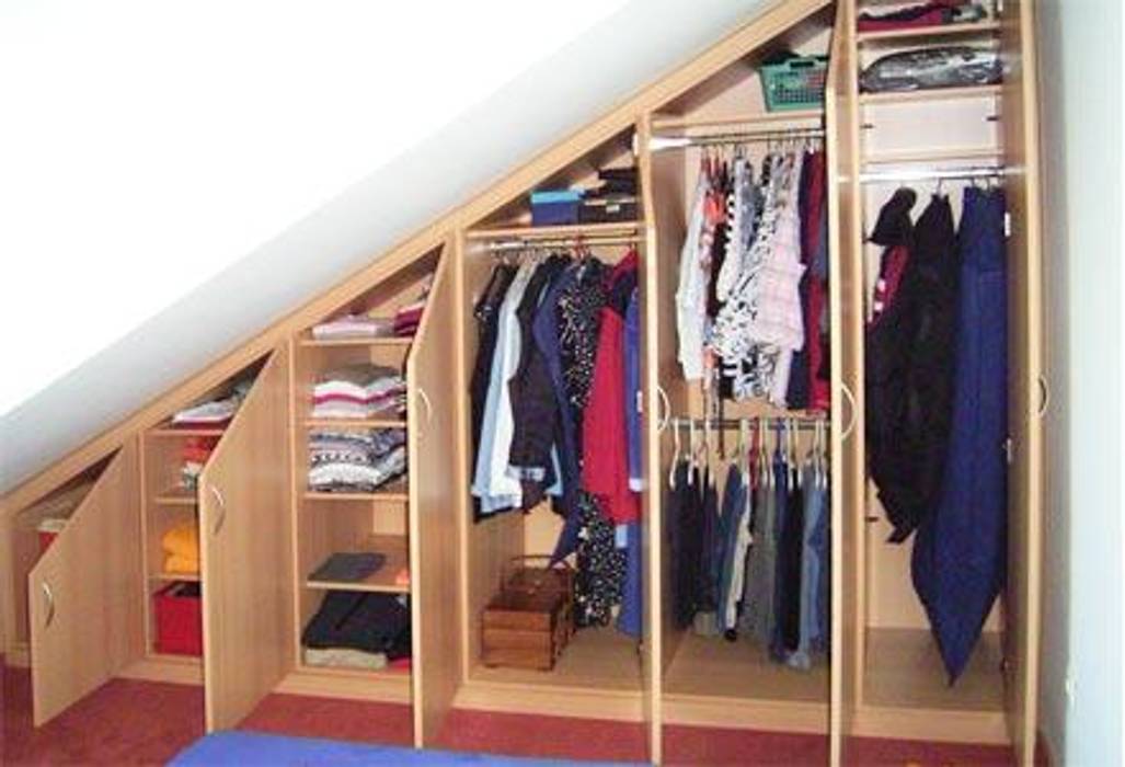 Kinderzimmer Mit Dachschrage Von Schrankplaner Gmbh Klassisch Homify