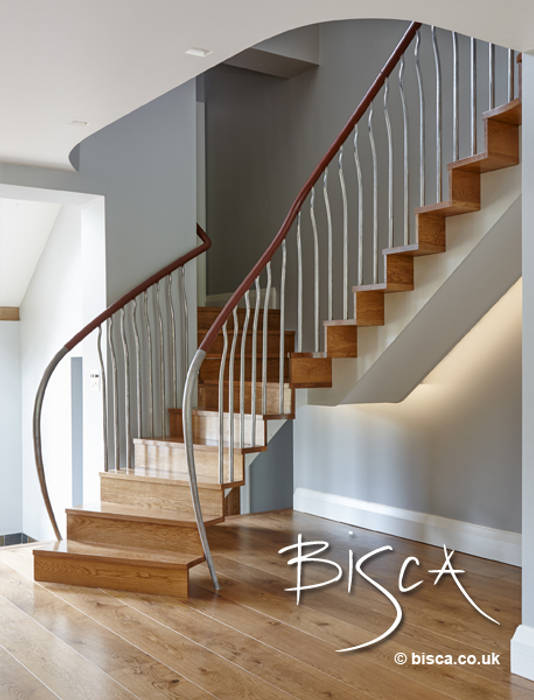 Organic & Natural Staircase, Bisca Staircases: modern by Bisca Staircases, Modern