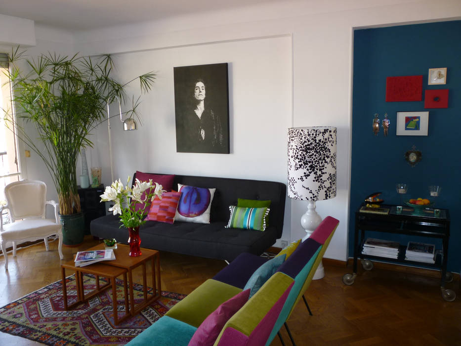 Décoration appartement à Marseille, Emmanuelle Diebold Emmanuelle Diebold Salas de estar ecléticas