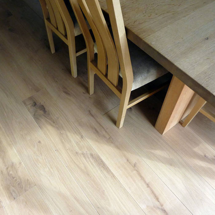 Bedfordshire - Chateau Vanilla Fine Oak Flooring Ltd. Modern walls & floors Wall & floor coverings
