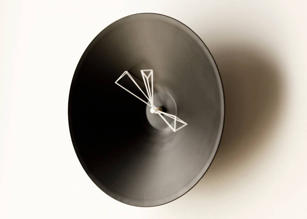P Clock, Studio Ve Studio Ve Salon minimaliste Accessoires & décorations