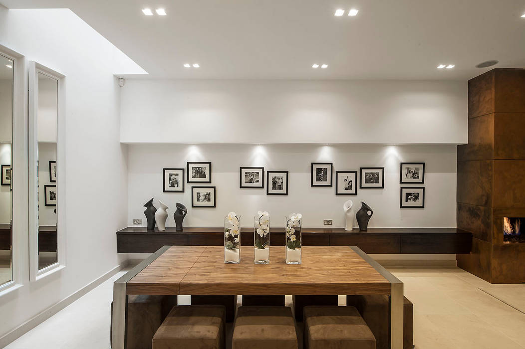 Belgravia Mews House, Landmass London Landmass London Modern houses Accessories & decoration