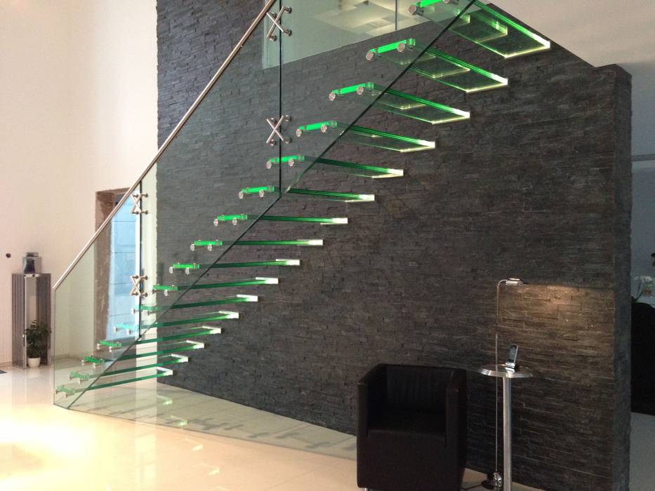 Glass staircase with LED, Siller Treppen/Stairs/Scale Siller Treppen/Stairs/Scale Лестницы Стекло