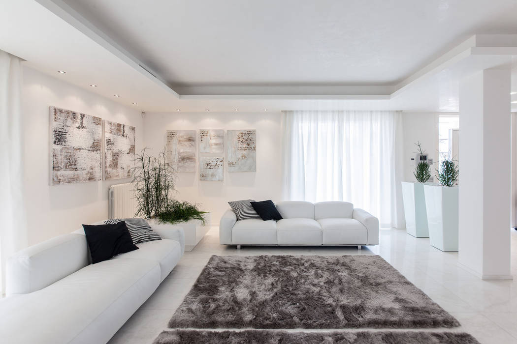 PASSIONE PER IL BIANCO, StudioG StudioG Minimalist living room