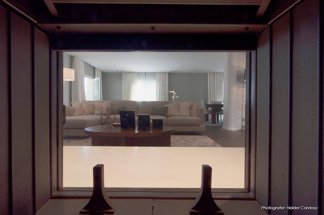 Salon moderne par Stoc Casa Interiores Moderne