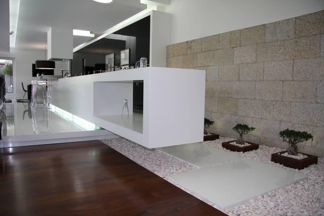 RS Design House Risco Singular - Arquitectura Lda Casas minimalistas Propriedade,Design de interiores,Madeira,Piso,Pisos,Design automotivo,Planta de casa,corredor,Propriedade material,Imobiliária