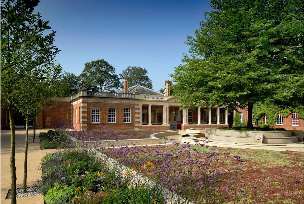 Wellington College Berkshire, Viridian Landscape Studio Viridian Landscape Studio Commercial spaces Schools