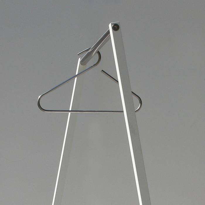 SUNCHARIOT 2, coat hangers holder, Insilvis Divergent Thinking Insilvis Divergent Thinking Pasillos, vestíbulos y escaleras de estilo minimalista Percheros y ganchos