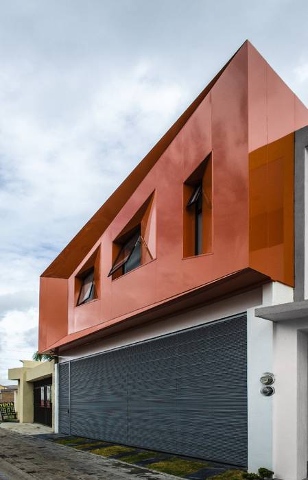 CASA C+G, PLASTIK ARQUITECTOS PLASTIK ARQUITECTOS Casas estilo moderno: ideas, arquitectura e imágenes