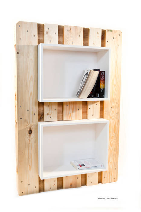 Modulo Libreria : in stile industriale di be-eco for sustainable costruction, Industrial